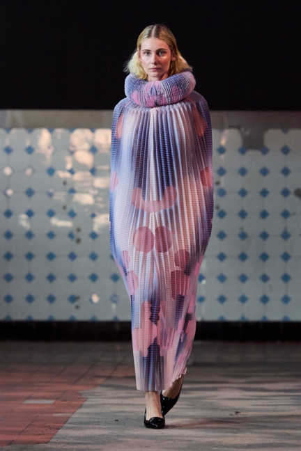 ss26-copenhagen-fashion-week-swedish-school-of-textiles-runway-2x3-james-cochrane-59