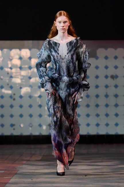 ss26-copenhagen-fashion-week-swedish-school-of-textiles-runway-2x3-james-cochrane-60