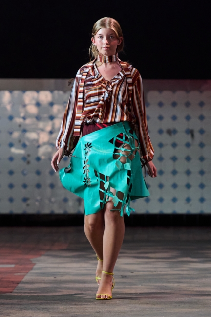 ss26-copenhagen-fashion-week-swedish-school-of-textiles-runway-2x3-james-cochrane-69