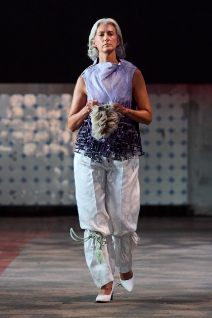 ss26-copenhagen-fashion-week-swedish-school-of-textiles-runway-2x3-james-cochrane-74