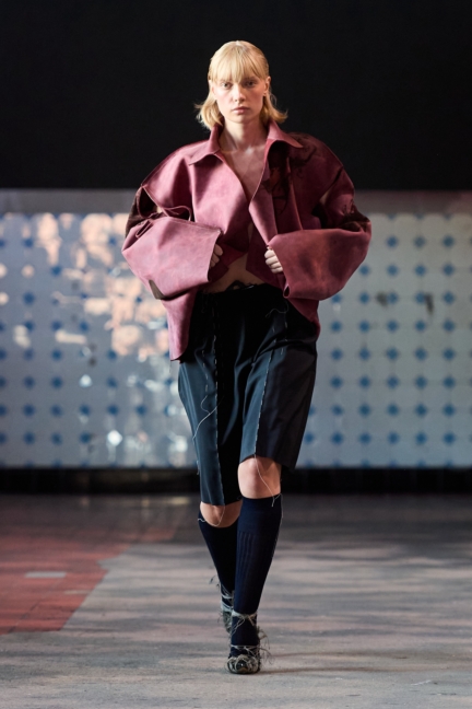 ss26-copenhagen-fashion-week-swedish-school-of-textiles-runway-2x3-james-cochrane-8