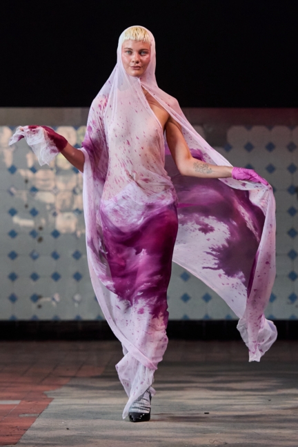 ss26-copenhagen-fashion-week-swedish-school-of-textiles-runway-2x3-james-cochrane-80