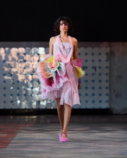 ss26-copenhagen-fashion-week-swedish-school-of-textiles-runway-4x5-james-cochrane-12