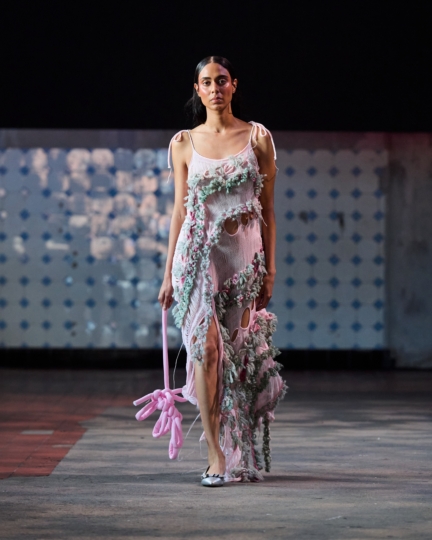 ss26-copenhagen-fashion-week-swedish-school-of-textiles-runway-4x5-james-cochrane-14