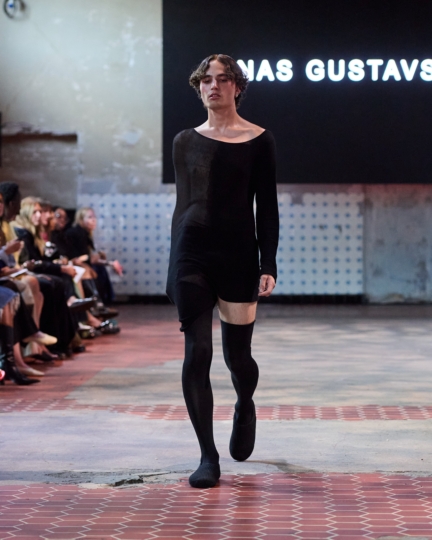 ss26-copenhagen-fashion-week-swedish-school-of-textiles-runway-4x5-james-cochrane-26