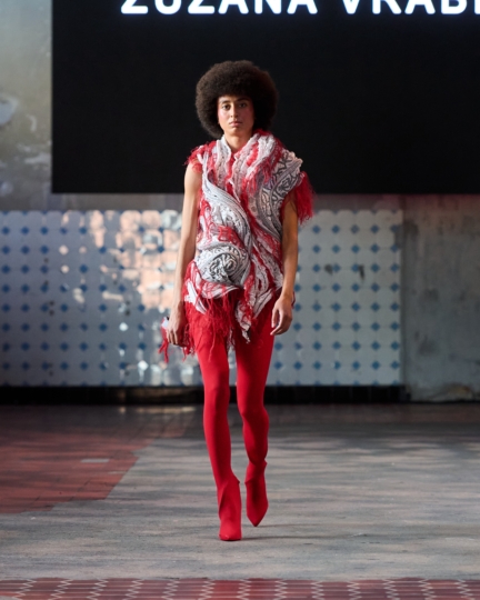 ss26-copenhagen-fashion-week-swedish-school-of-textiles-runway-4x5-james-cochrane-3