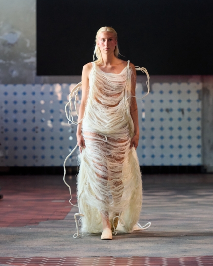 ss26-copenhagen-fashion-week-swedish-school-of-textiles-runway-4x5-james-cochrane-5