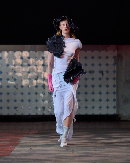 ss26-copenhagen-fashion-week-swedish-school-of-textiles-runway-4x5-james-cochrane-76