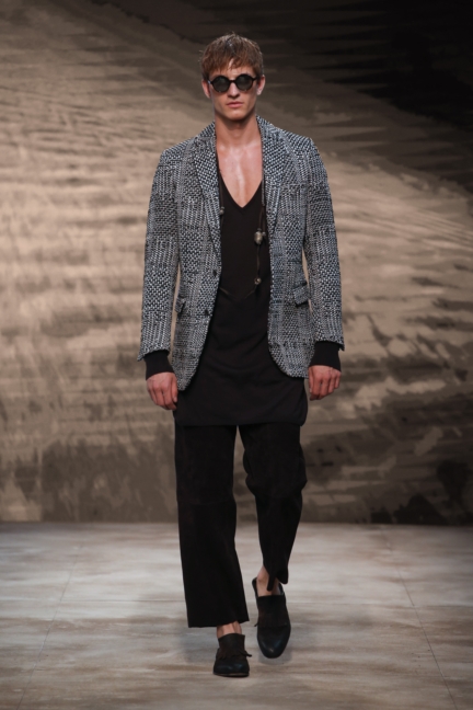 daks-milan-mens-ss-17-32