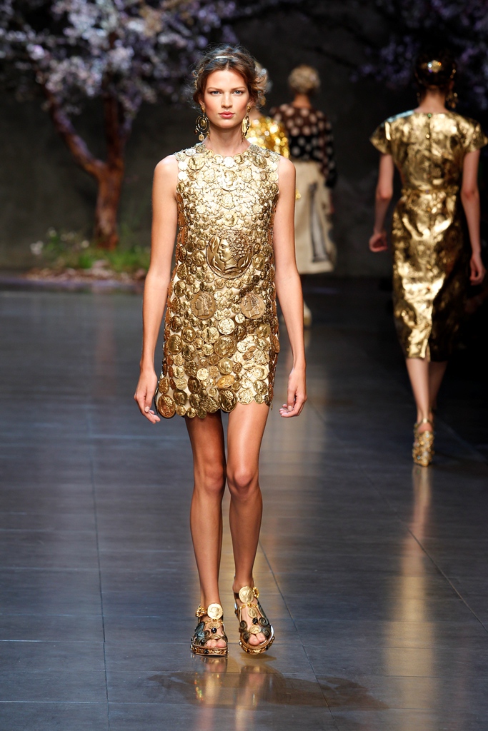 dolcegabbana-womens-show-ss-2014-28