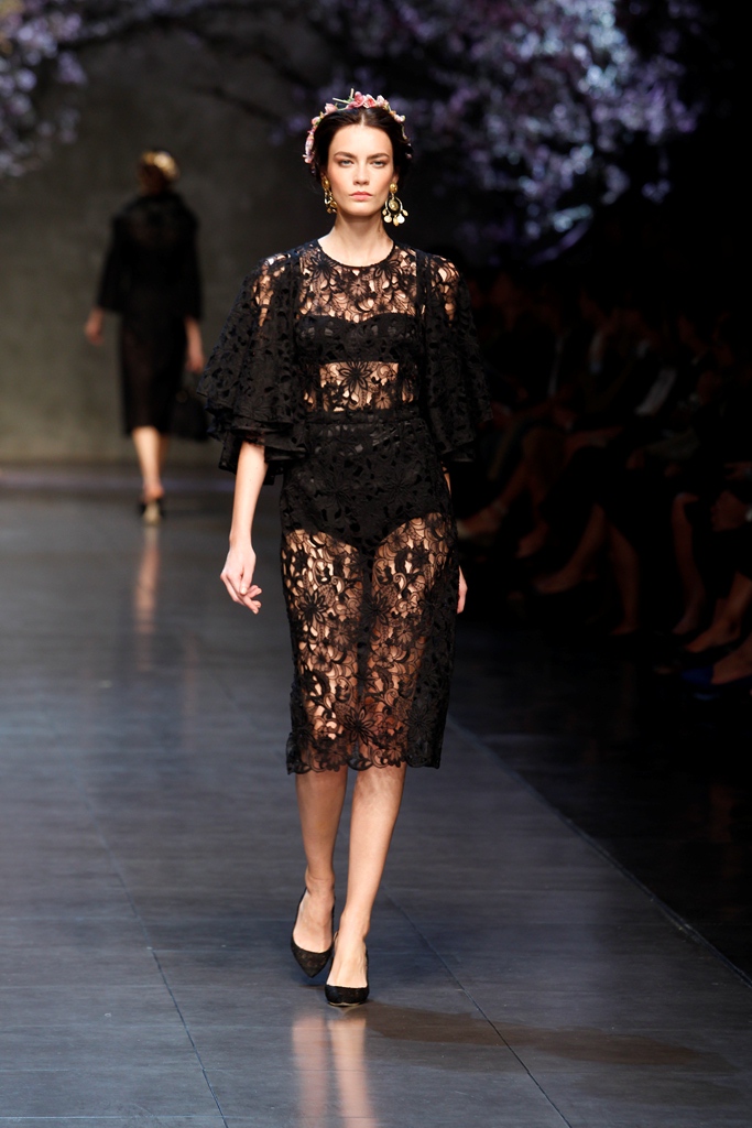 dolcegabbana-womens-show-ss-2014-50