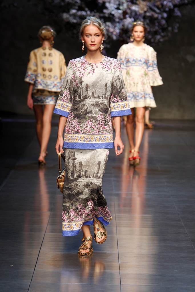 dolcegabbana-womens-show-ss-2014-60