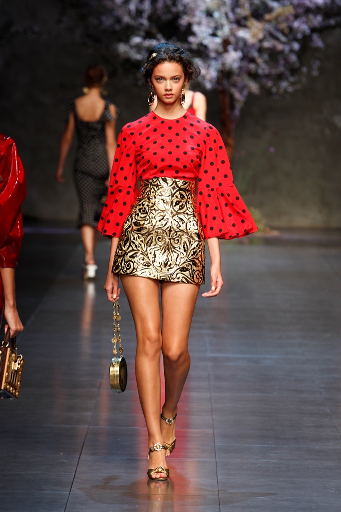 dolcegabbana-womens-show-ss-2014-75