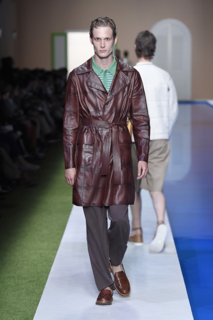 fendi-milan-mens-ss-17-21