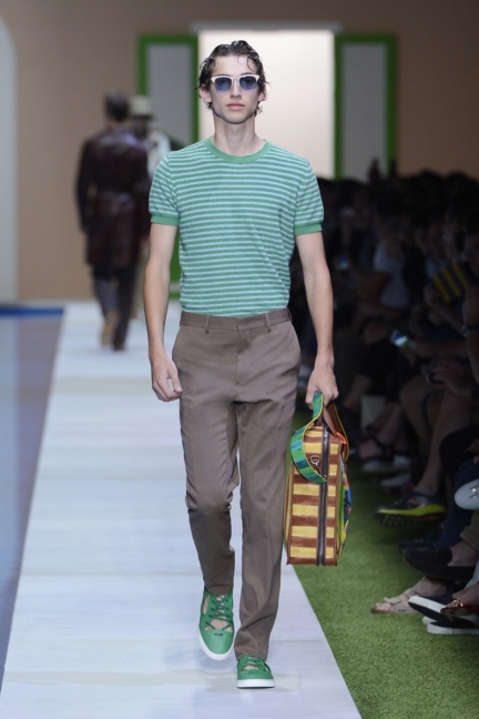 fendi-milan-mens-ss-17-24