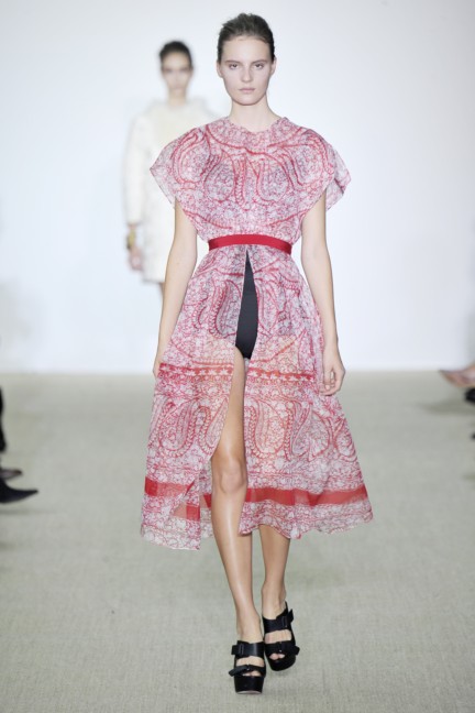 giambattista-valli-ss14-look21