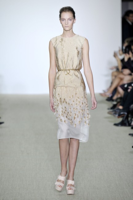 giambattista-valli-ss14-look34