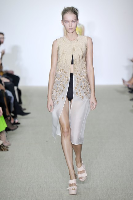 giambattista-valli-ss14-look38