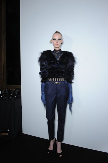 versace-haute-couture-autumn-winter-2014-2015-backstage-109