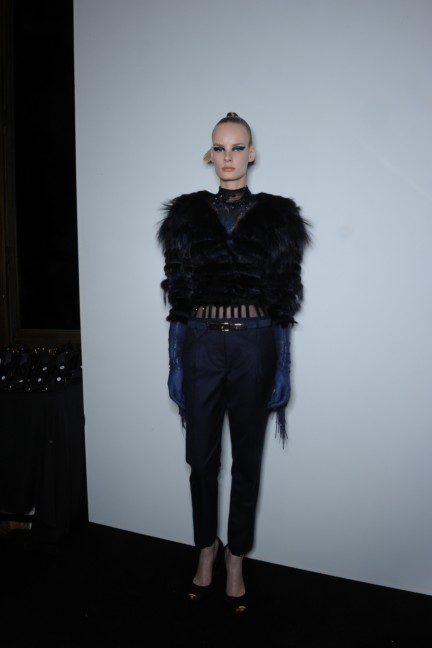 versace-haute-couture-autumn-winter-2014-2015-backstage-110