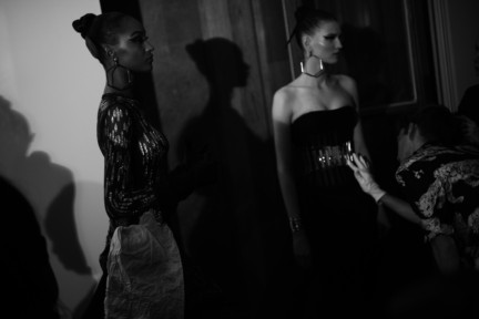 versace-haute-couture-autumn-winter-2014-2015-backstage-292