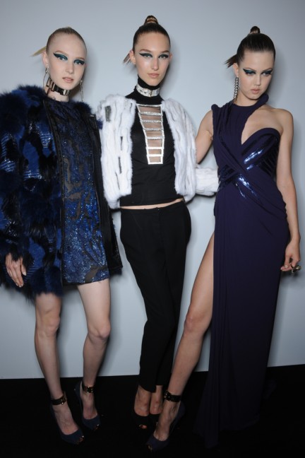 versace-haute-couture-autumn-winter-2014-2015-backstage-50