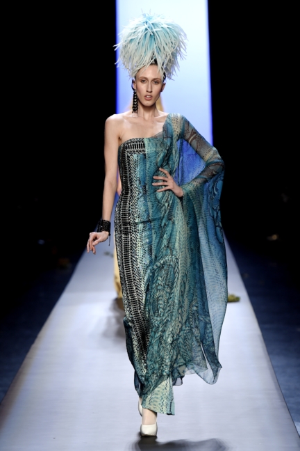 jean-paul-gaultier-paris-haute-couture-spring-summer-2015-runway-52