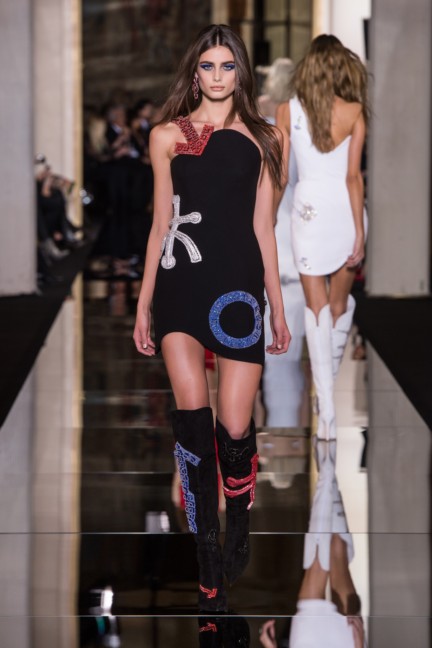 versace-paris-haute-couture-spring-summer-2015-21