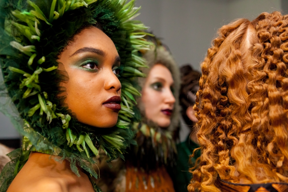 jean-paul-gaultier-haute-couture-aw-16-backstage-18