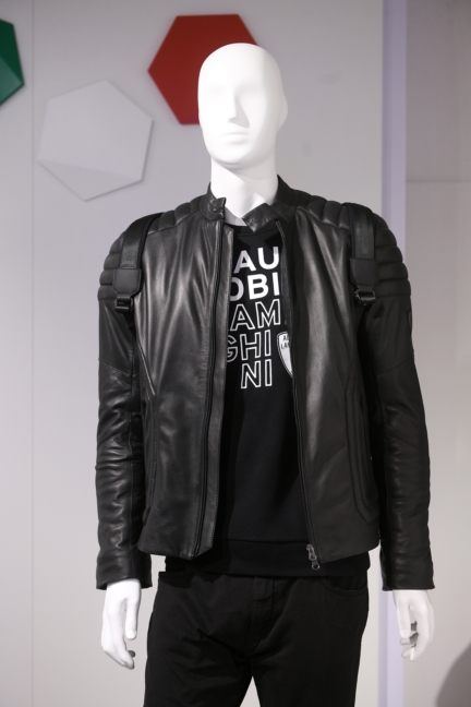 automobili-lamborghini-menswaear-collection-ai20-21-black-leather-biker