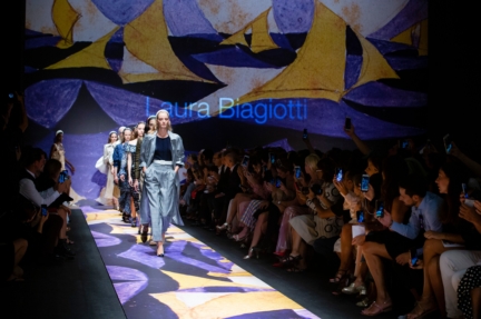 laura_biagiotti_ss19_clp_203