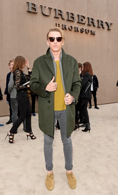 jamie-campbell-bower-wearing-burberry-to-the-burberry-prorsum-menswear-autumn_winter-2014-show
