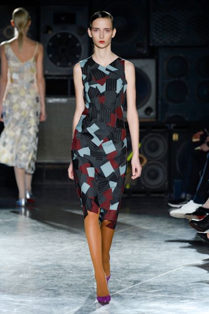 jonathan-saunders-london-fashion-week-2014-00025