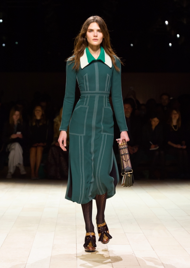 burberry-womenswear-february-2016-collection-look-4