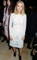 ellie-goulding-wearing-burberry-at-the-burberry-womenswear-february-2016-show_001
