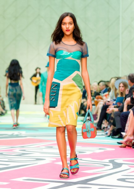 burberry-prorsum-womenswear-spring-summer-2015-collection-look-24