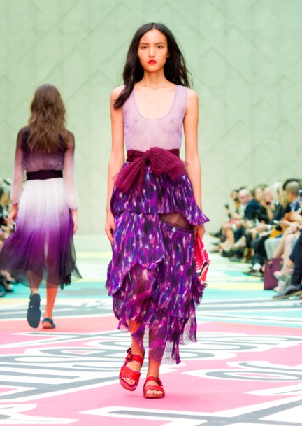 burberry-prorsum-womenswear-spring-summer-2015-collection-look-34