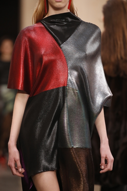 christopher-kane-lfw-aw-17-55