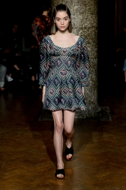 emilia-wickstead-london-fashion-week-autumn-winter-17-14