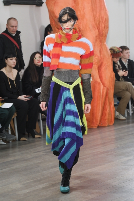 kiko-kostadinov-aw19-womenswear-look-20