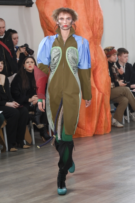 kiko-kostadinov-aw19-womenswear-look-4