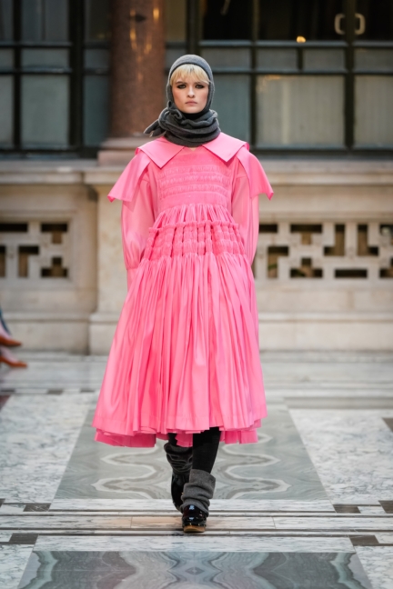 190215-molly-goddard-lfw-aw19-0033