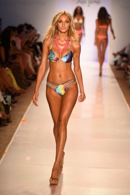 luli-fama-mercedes-benz-fashion-week-miami-swim-2015-runway-115