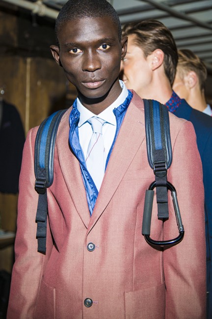 perryellis_ss15_backstage_model7