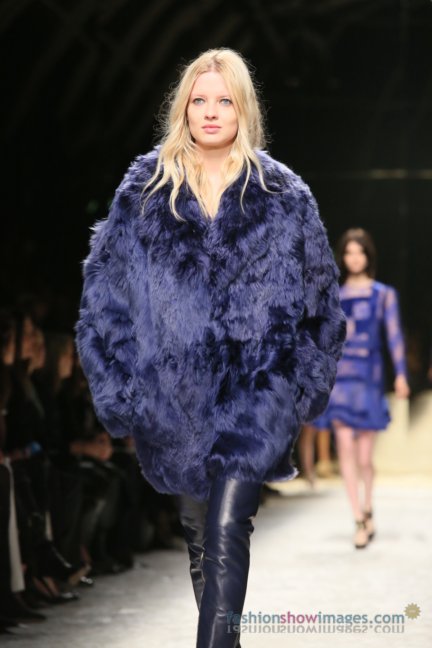 bluemarine-milan-fashion-week-autumn-winter-2014-00032