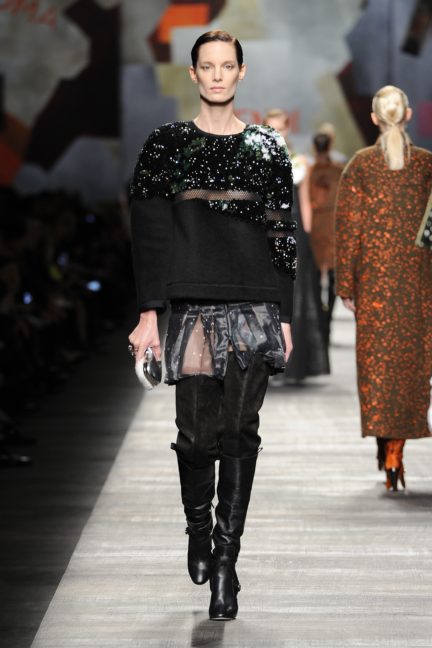 fendi-milan-fashion-week-autumn-winter-2014-00046