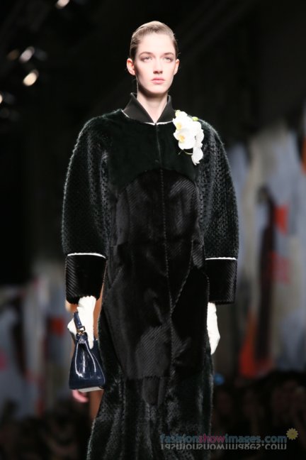 fendi-milan-fashion-week-autumn-winter-2014-00041