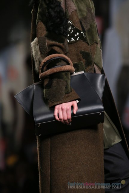 fendi-milan-fashion-week-autumn-winter-2014-00130