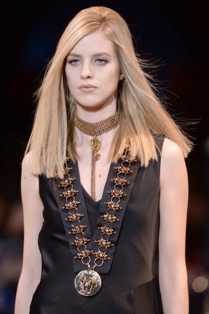 versace-details-milan-fashion-week-autumn-winter-2014-00054