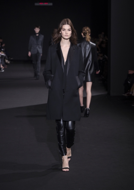 costume-national-milan-fashion-week-autumn-winter-2015-7